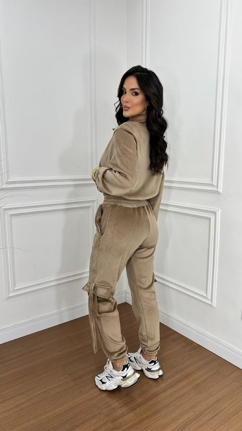 Conjunto Cargo Veludo Ágatha